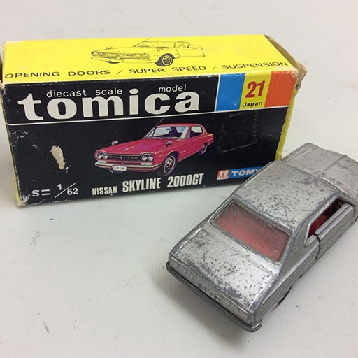 トミカ No.21 日産 スカイライン 2000GT﻿